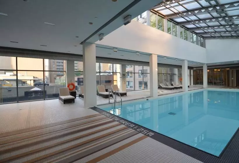 Toronto Escape   The Ruby Pink Suite