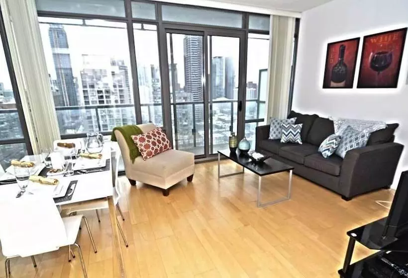 Toronto Escape   The Ruby Pink Suite