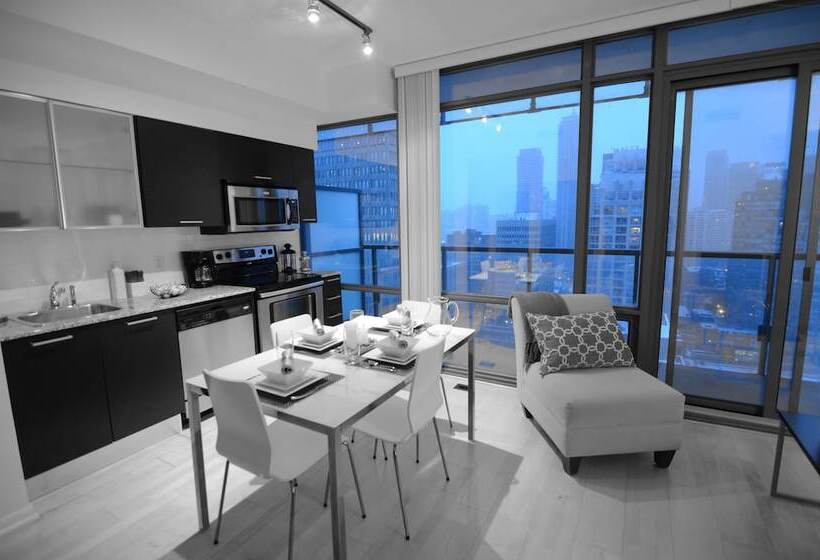 Toronto Escape The Ruby Pink Suite