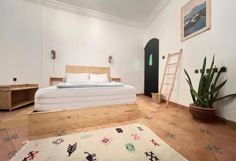 ユースホステル Arima Surf House