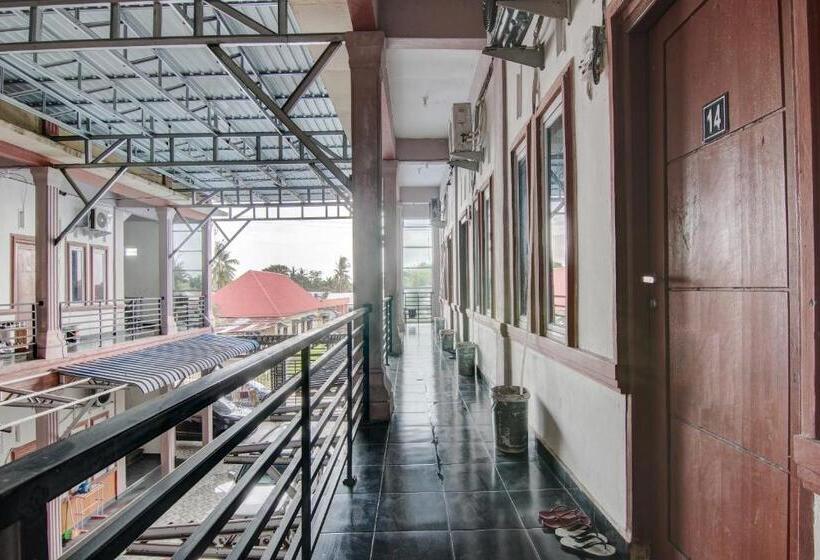 酒店 Oyo 92111 Dinda Homestay Syariah