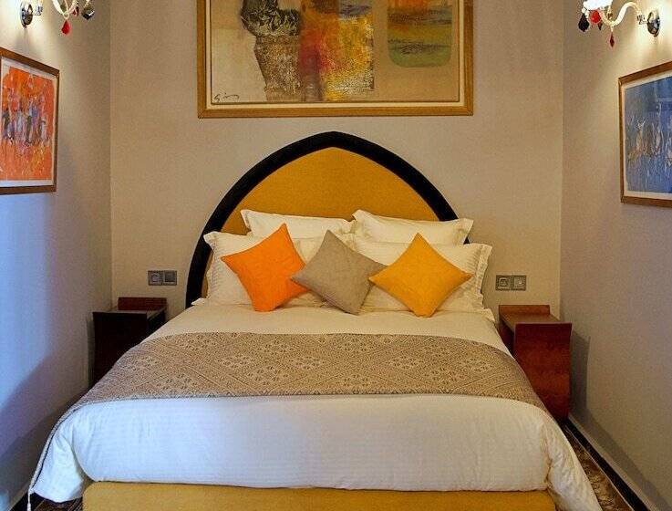 ריאדים Dar Chrifa