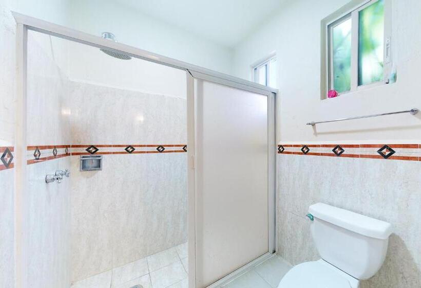 בית מלון כפרי Mahahual 2