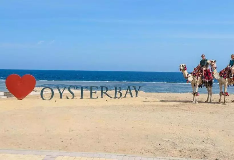 Oyster Bay Beach Suites