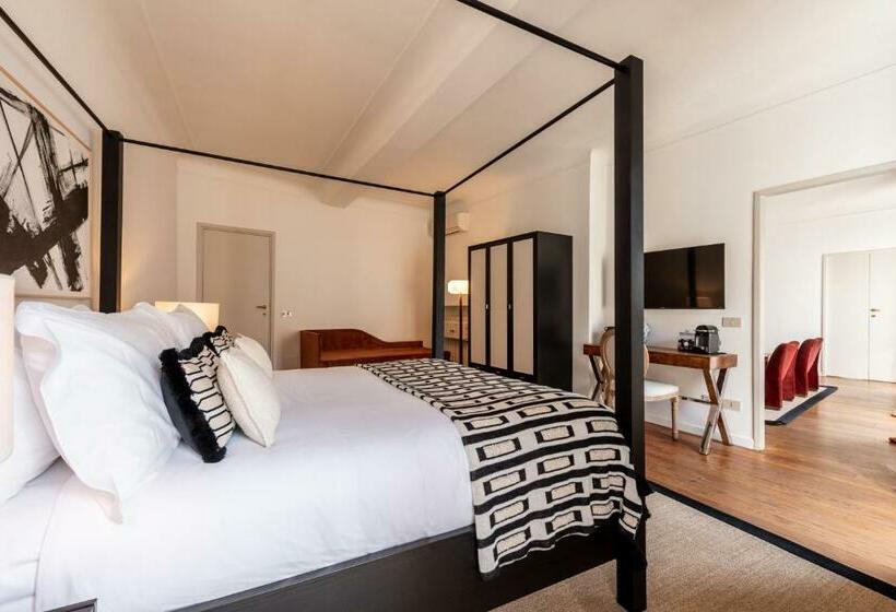 膳宿费 The Couper Bagutta