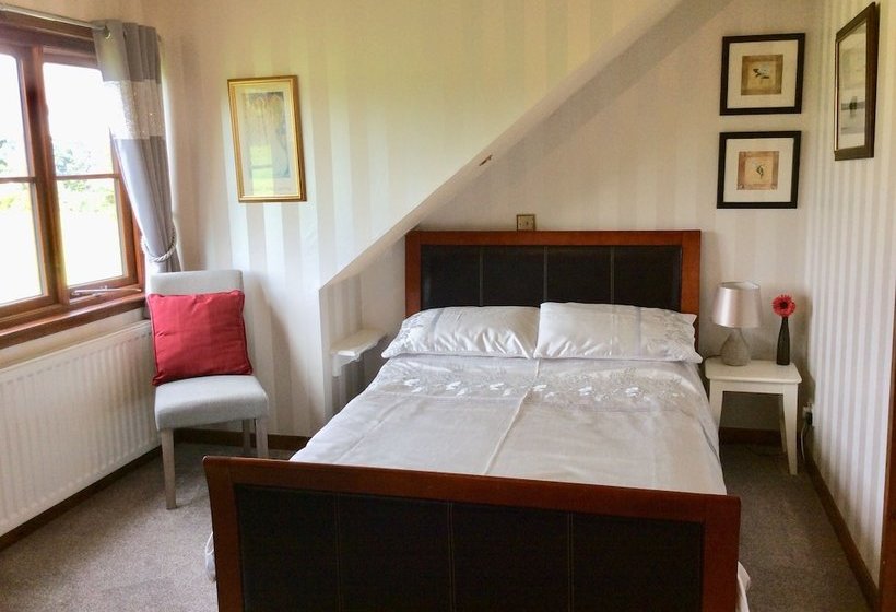 Ardoch Cottage Bed & Breakfast