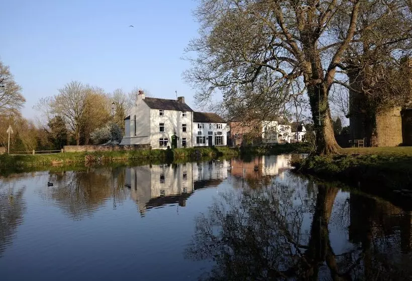 مبيت وإفطار Fitzwarine House Whittington