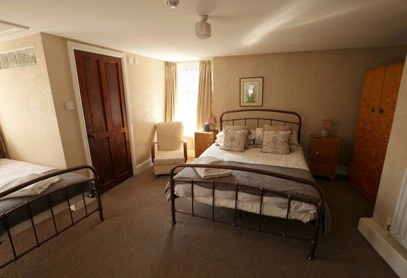 Bed and Breakfast Fitzwarine House Whittington