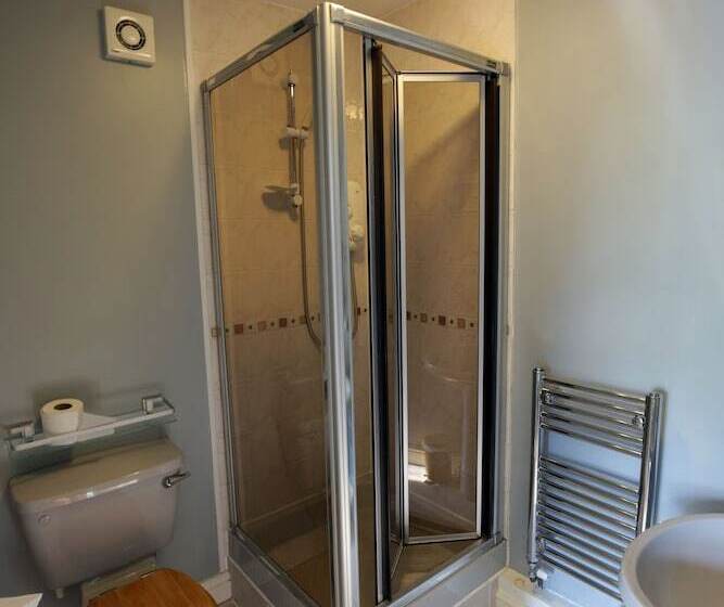 Bed and Breakfast Fitzwarine House Whittington