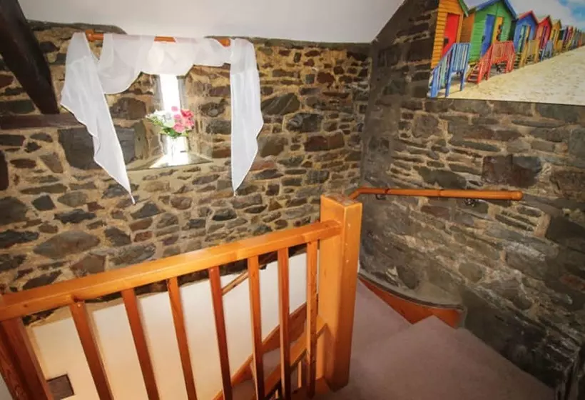 Bed and Breakfast Houndapitt Cottages