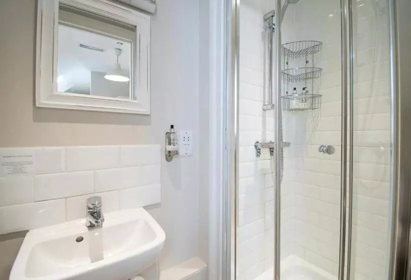 مبيت وإفطار The Farmhouse At Bodnant Welsh Food