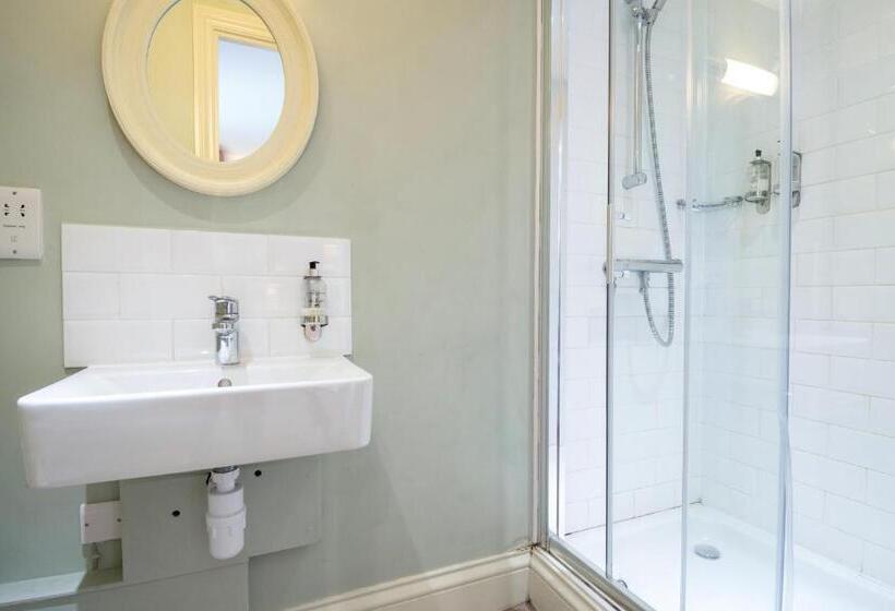 مبيت وإفطار The Farmhouse At Bodnant Welsh Food