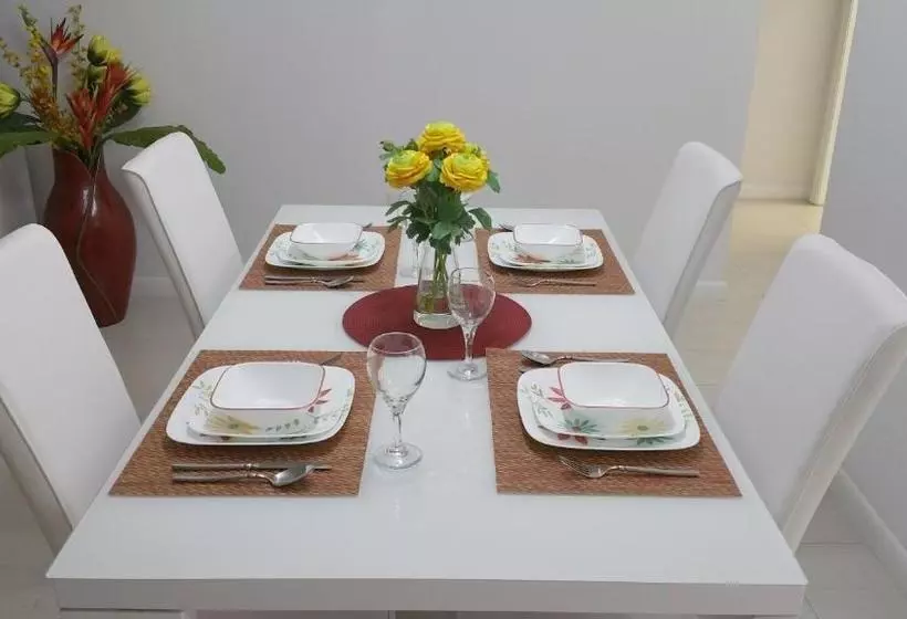 Downtown Hollywood Boutique