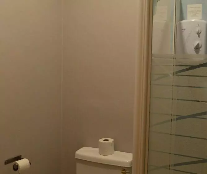 Отель Anglers Arms