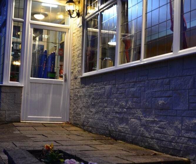 ホテル Anglers Arms