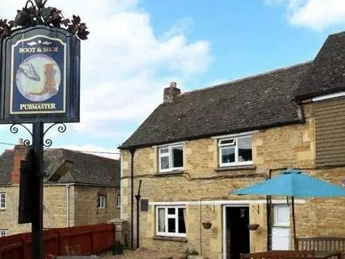 酒店 The Boot Inn Rutland