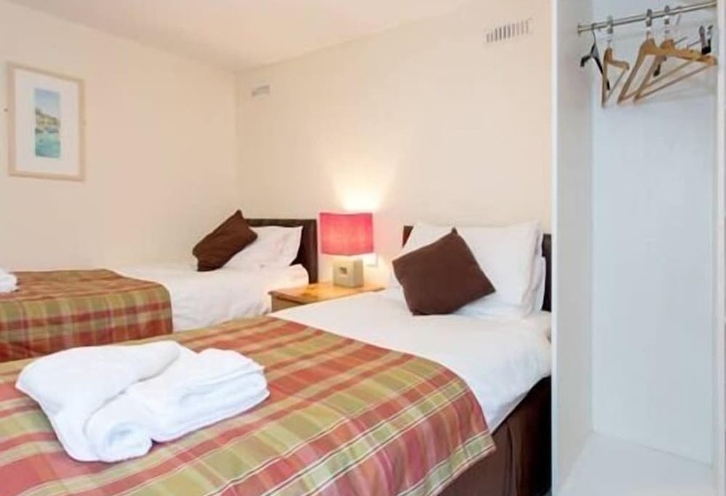 Отель Farmers Arms