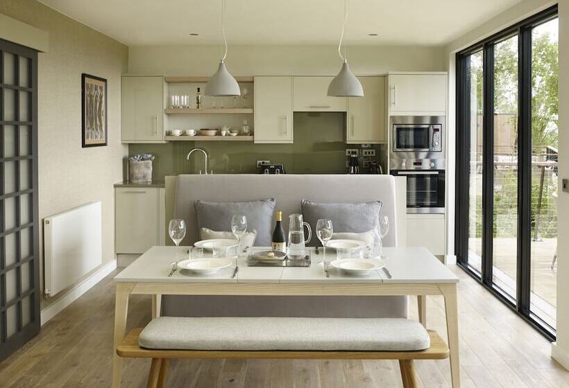 ホテル Port Lympne Mansion