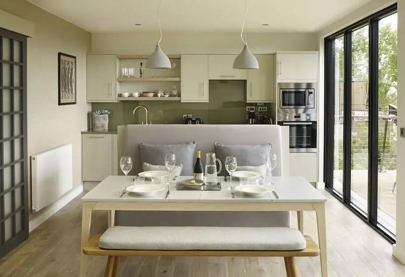 هتل Port Lympne Mansion