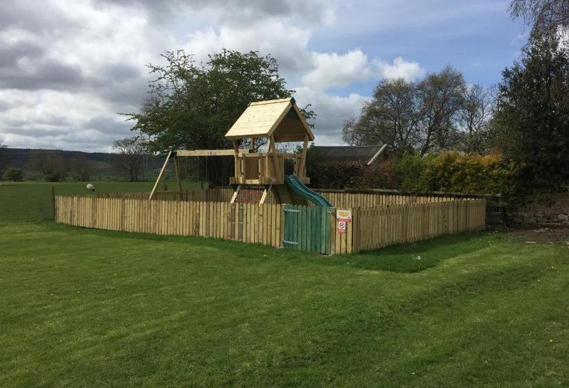 Отель Rose & Crown