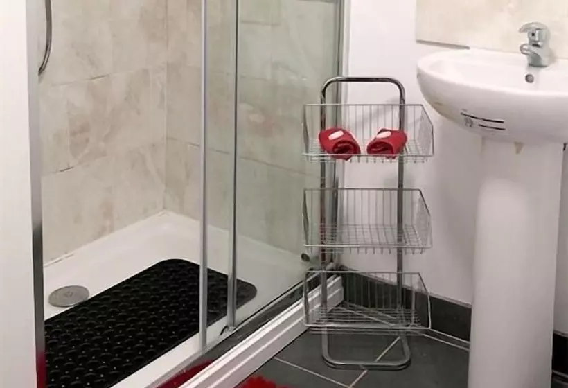 Hotel Sawyers Bed And Breakfast