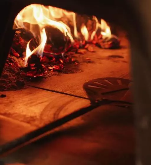 ホテル The Bell Broadway