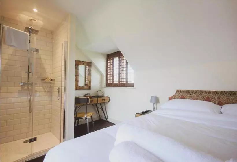 ホテル The Bell Broadway