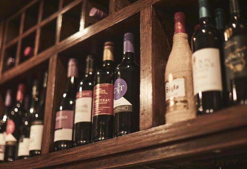 ホテル The Lord Grenfell