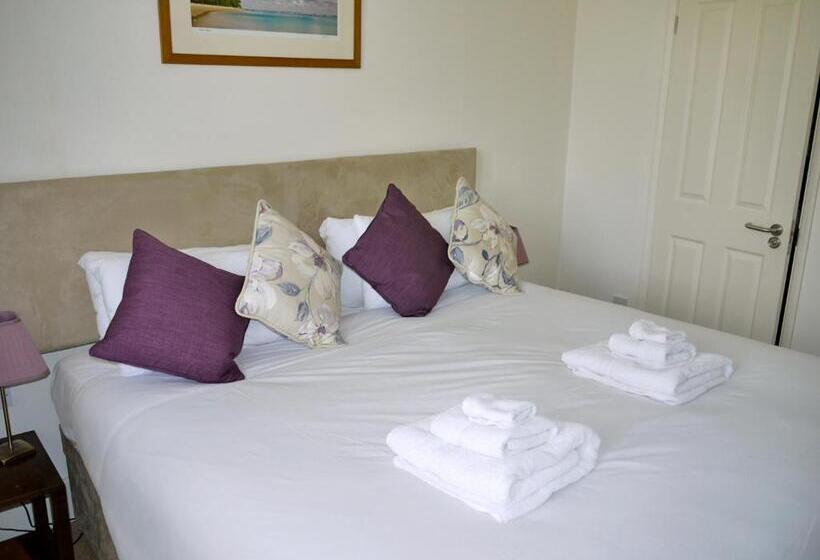 Hotel The Pilot Boat Inn, Isle Of Wight