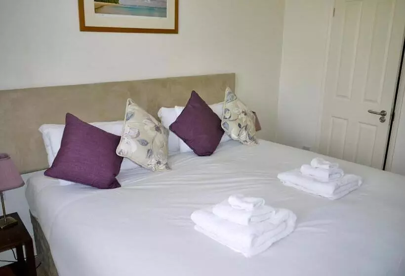 Hotelli The Pilot Boat Inn, Isle Of Wight