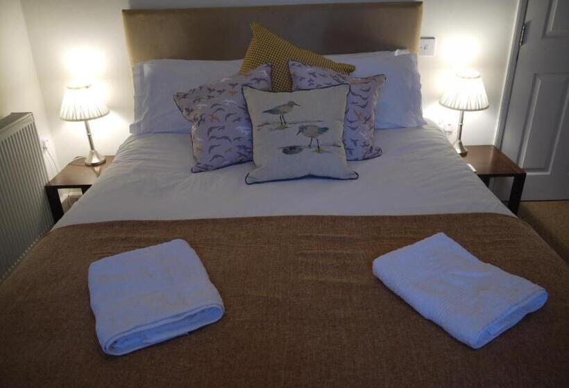 Hotel The Pilot Boat Inn, Isle Of Wight