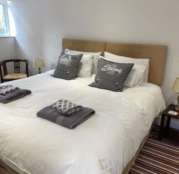 Hotel The Pilot Boat Inn, Isle Of Wight