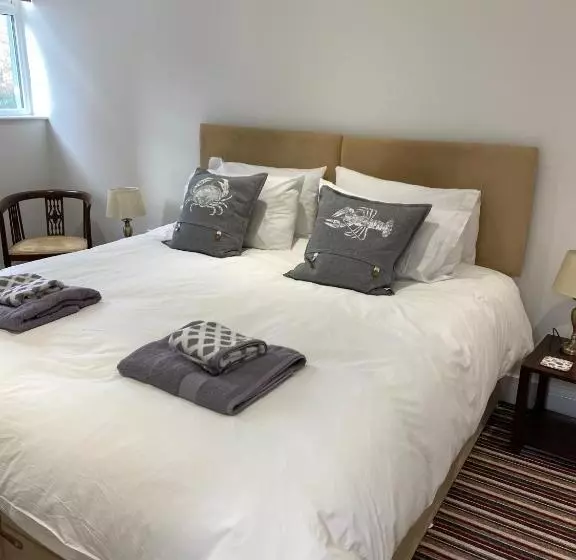 Hotelli The Pilot Boat Inn, Isle Of Wight