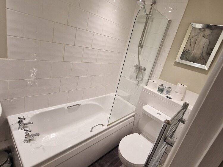 فندق The Riverside