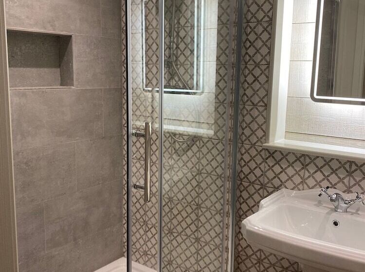 فندق The Riverside