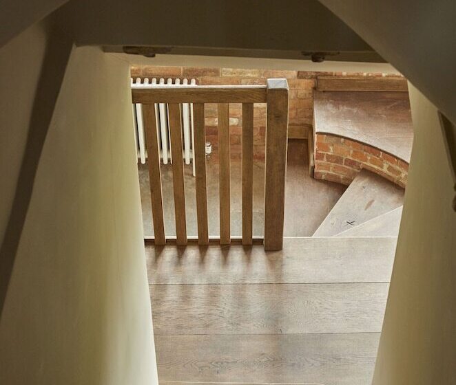 ホテル The Three Daggers