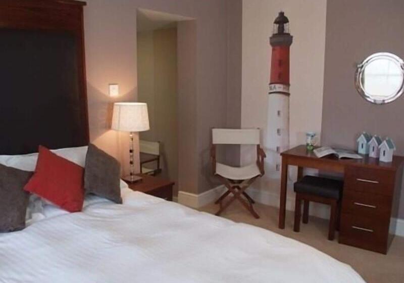 בית מלון כפרי The White Horse