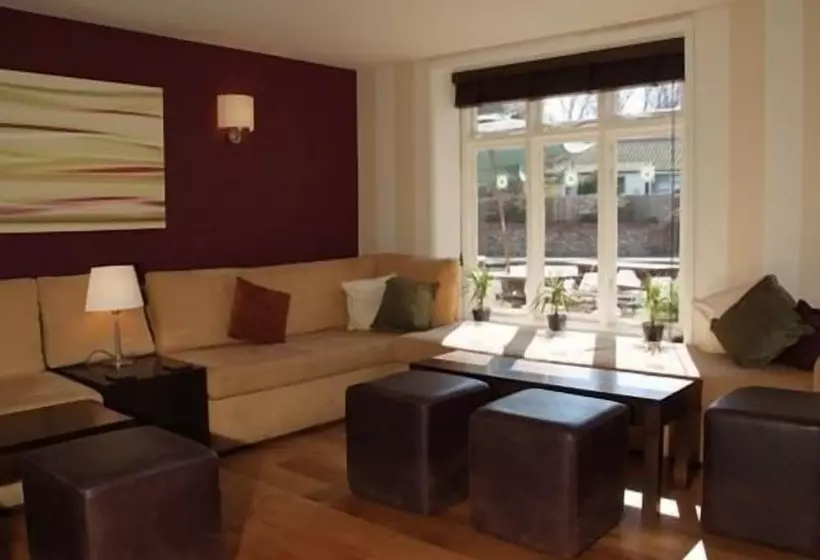 Hotel The White Horse