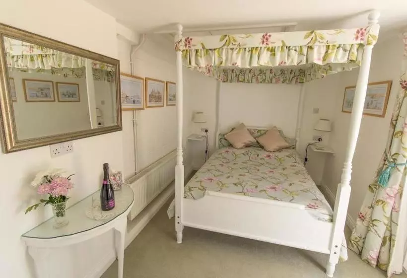 Leygreen Farmhouse Bed And Breakfast