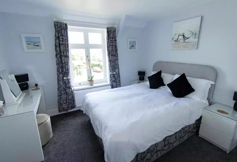 Leygreen Farmhouse Bed And Breakfast