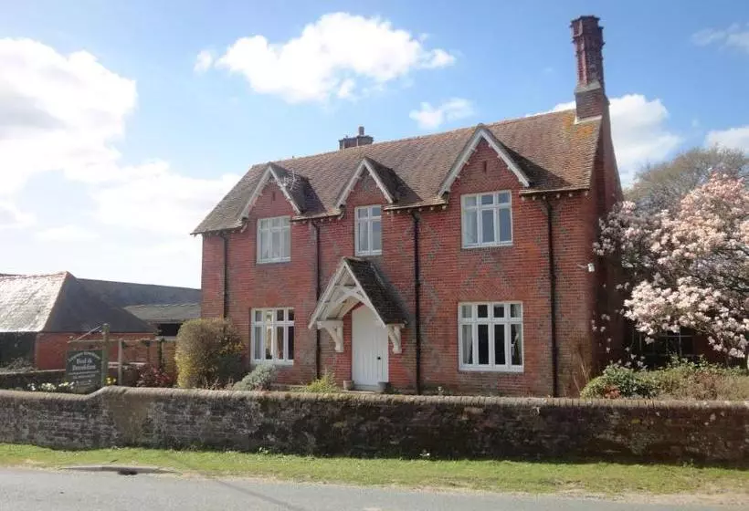 Leygreen Farmhouse Bed And Breakfast