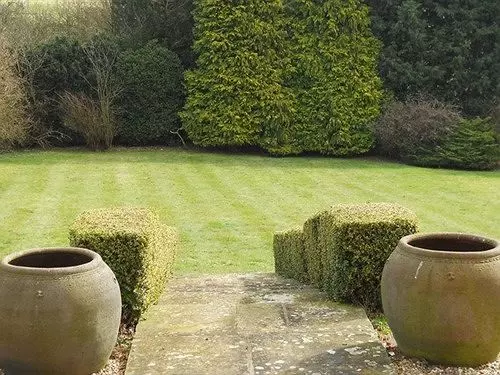 Lodge Farm House B&b