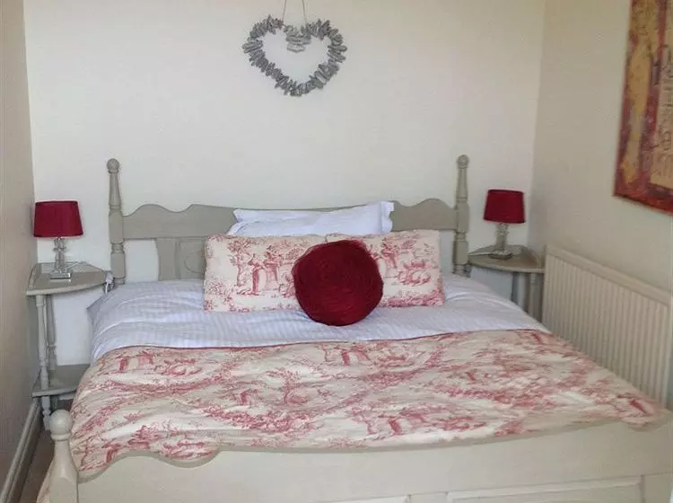 Lodge Farm House B&b