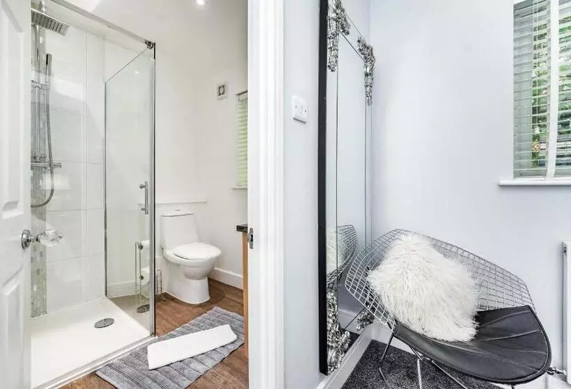 Newmarket Boutique Apartments