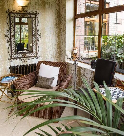 بنسيون Blackwell House