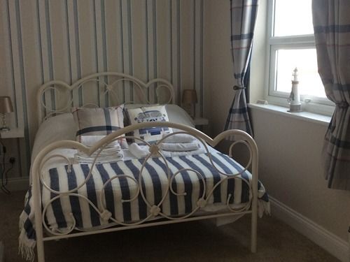 بنسيون Waverley Guest House