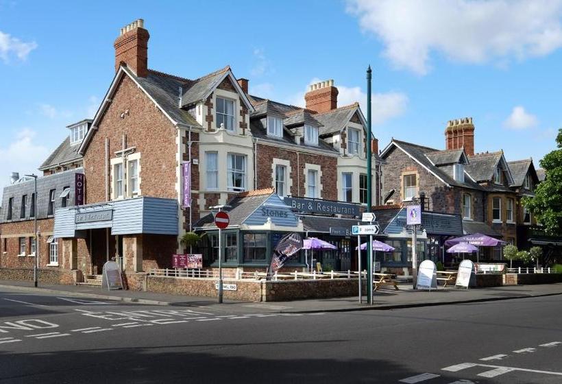 Stones Hotel And Bar