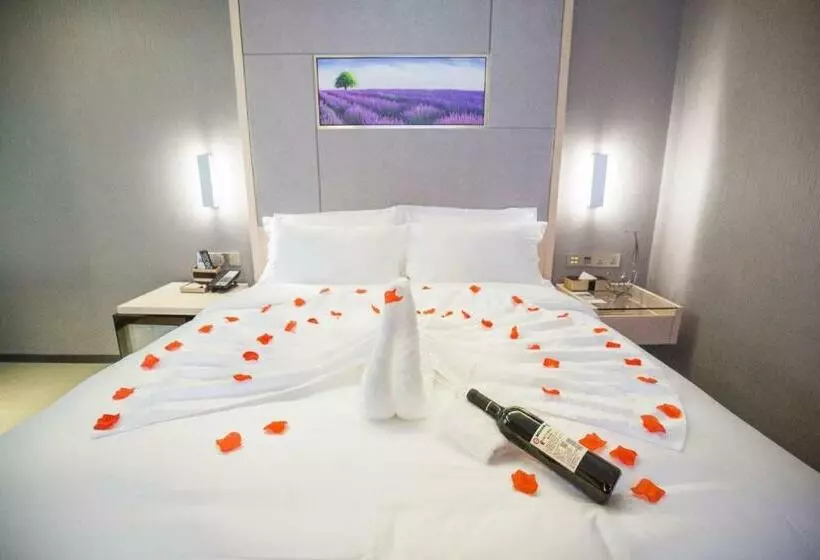 Lavande Hotel Jiujiang Railway Station Branch