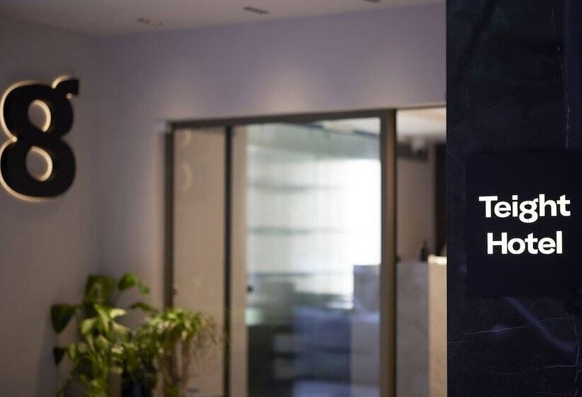 فندق Teight
