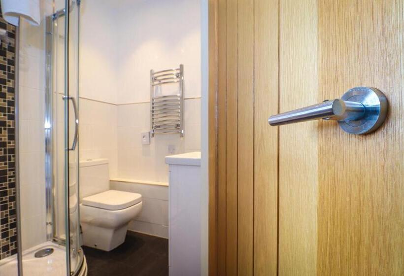 مبيت وإفطار Beach Front Guest House